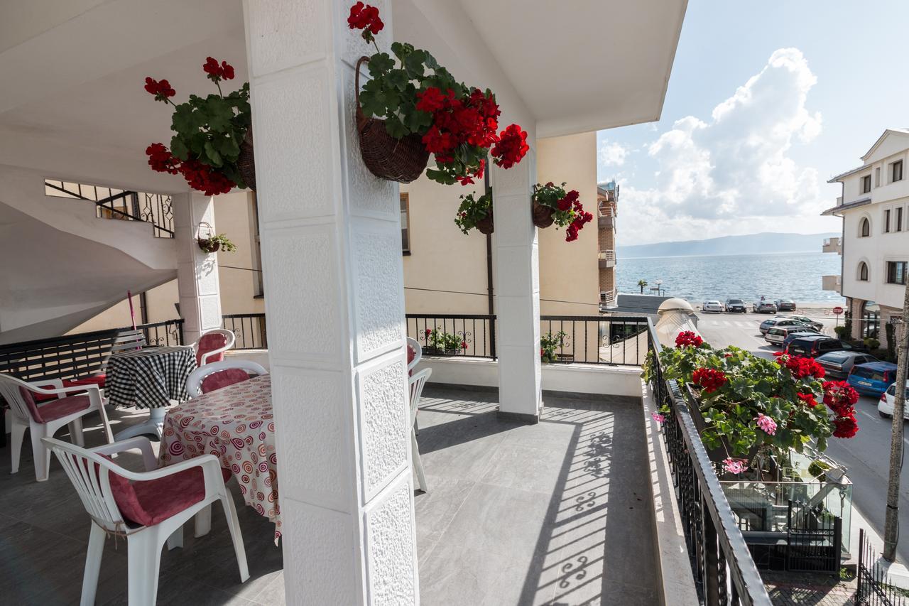 Villa Dudan Lakeview Ohrid Extérieur photo